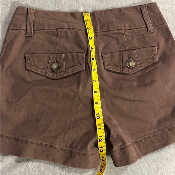 One 5 One Shorts - Picture 6 of 8